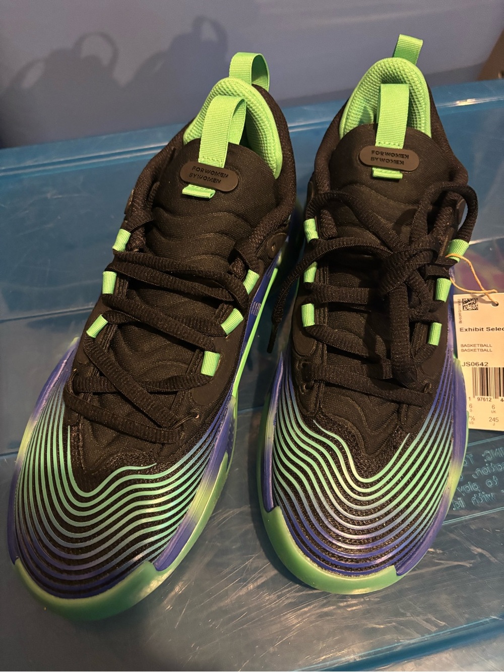 NewAdidas Exhibit Select 2.0 PRO Shoes Womens Sz 6, 6.5, 7.5Basketball Sneakers